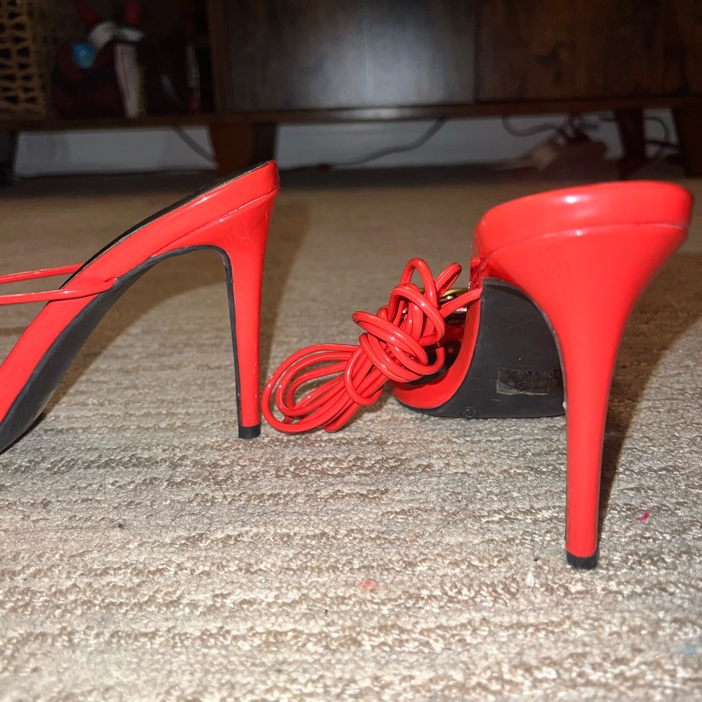 Bright orange FN heels Size 10US - Picture 5 of 7